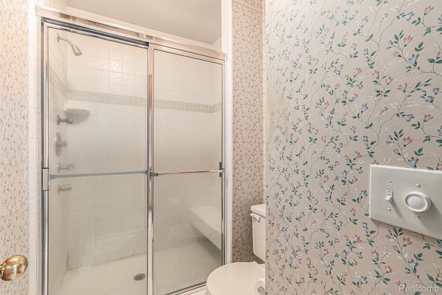 6512 White Lake Rd, Clarkston, MI 48346 - full bathroom with a shower stall and wallpapered walls