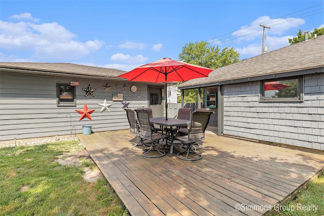 252 Jeffrey St, Cedar Springs, MI 49319 - wooden terrace featuring outdoor dining space