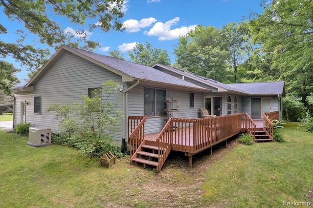 1829 Farnsworth Rd, Lapeer, MI 48446 - back of property with a lawn and a deck