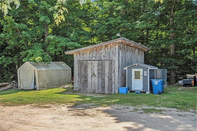 9433 11 Mile Rd, Bear Lake, MI 49614 - photo 33