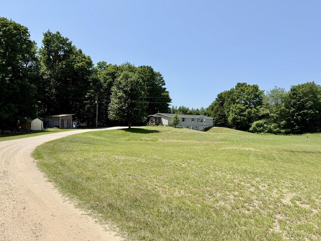 9433 11 Mile Rd, Bear Lake, MI 49614 - photo 4
