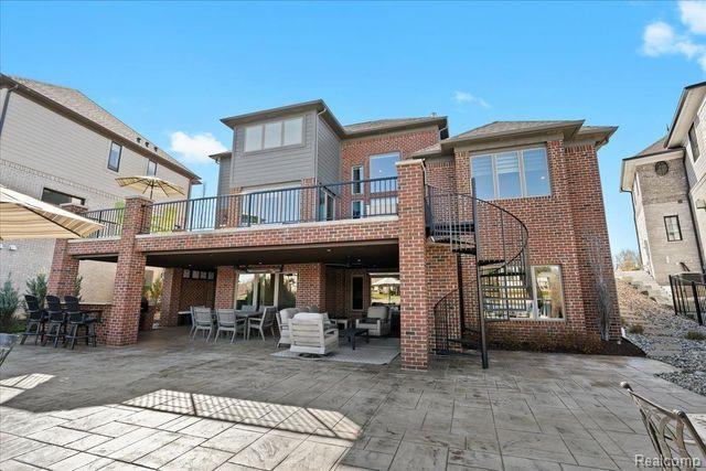 8353 Pier Point Ct, South Lyon, MI 48178 - photo 42