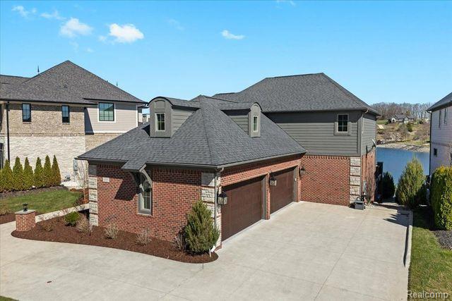8353 Pier Point Ct, South Lyon, MI 48178 - photo 5
