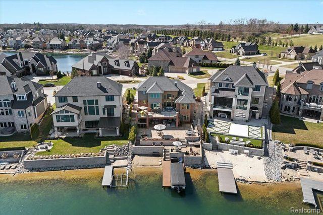8353 Pier Point Ct, South Lyon, MI 48178 - photo 53