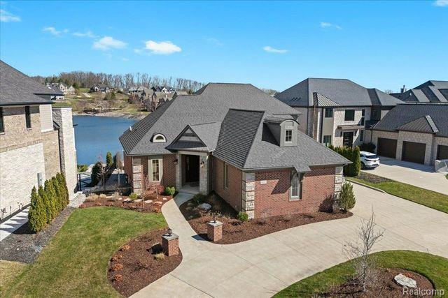8353 Pier Point Ct, South Lyon, MI 48178 - photo 52