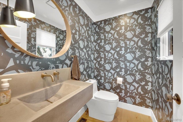 5612 Northcrest Xing, Clarkston, MI 48346 - bathroom with wallpapered walls and a sink