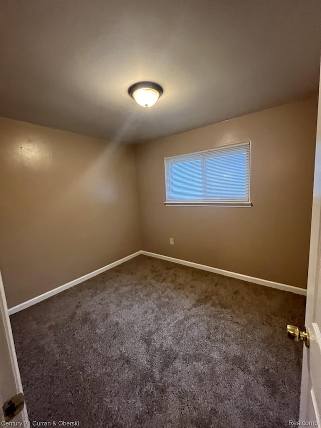 6179 Sylvia St, Taylor, MI 48180 - spare room with carpet and baseboards