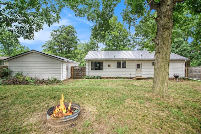 702 S Cedar St, Greenville, MI 48838 - photo 22