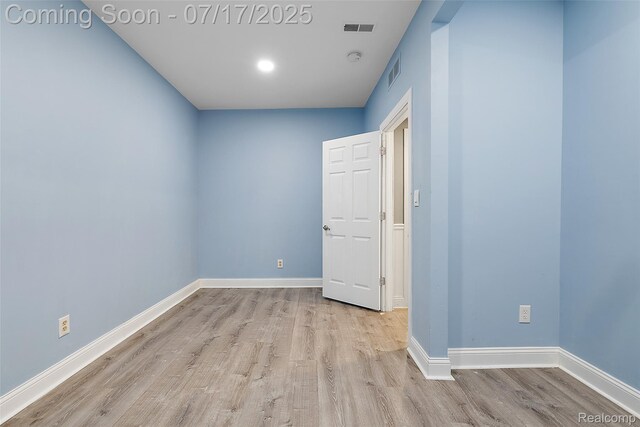5869 Marvin St, Taylor, MI 48180 - unfurnished room with wood finished floors and baseboards
