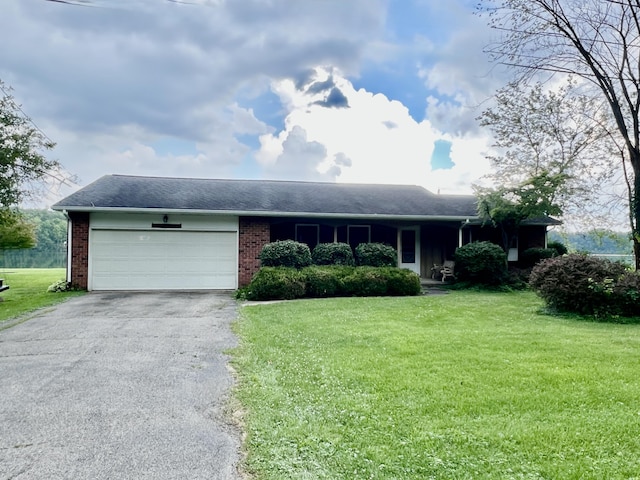 1875 Ferndale Dr, Hillsdale, MI 49242 - photo 1
