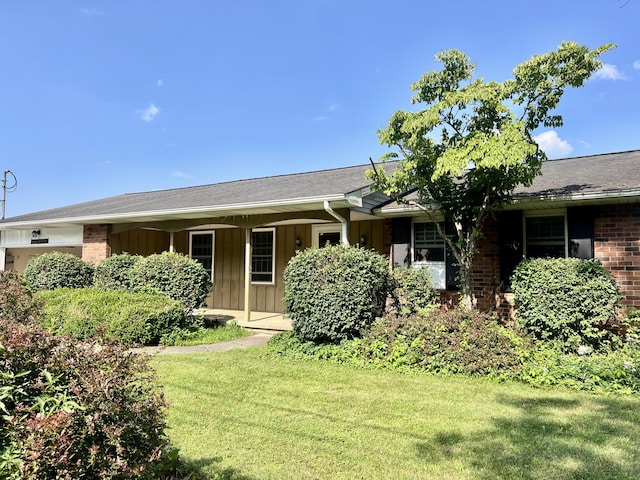 1875 Ferndale Dr, Hillsdale, MI 49242 - photo 2