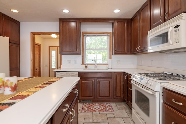 2918 E Shore Dr, Portage, MI 49002 - photo 9