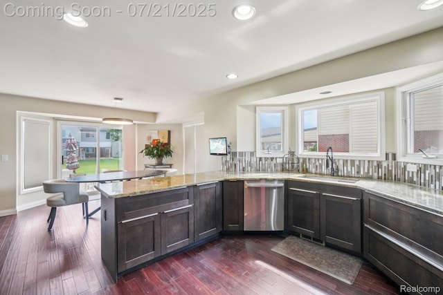 21682 Phoenix Dr, Macomb, MI 48044 - photo 11