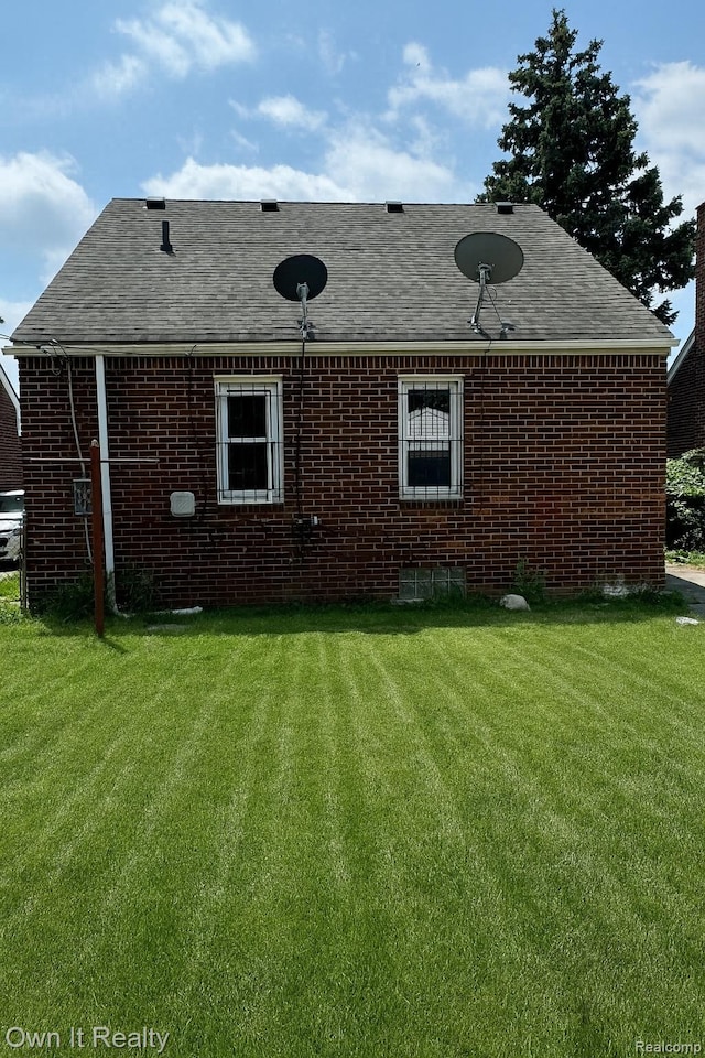 3191 E Outer Dr, Detroit, MI 48234 - photo 2