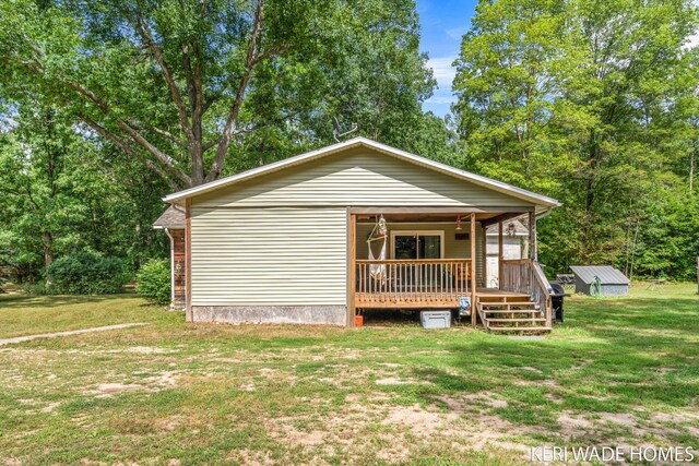 3231 E Baker Rd, Hesperia, MI 49421 - view of front of property featuring a front lawn