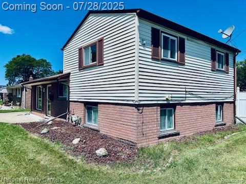 33030 Cowan Rd, Westland, MI 48185 - photo 2