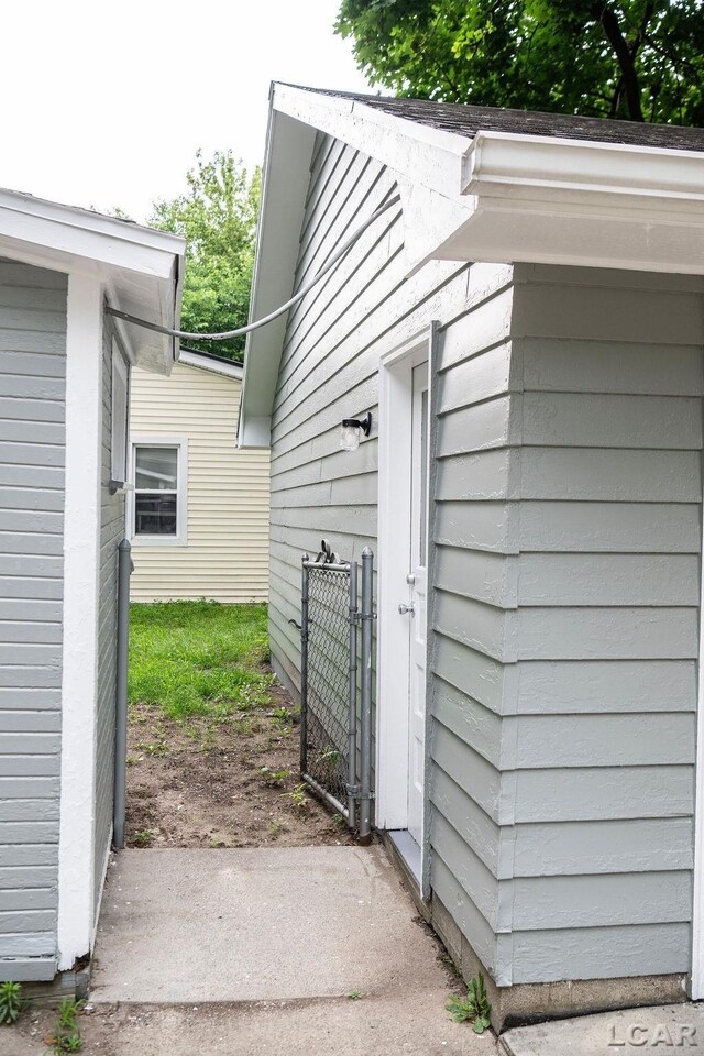 227 Jordan St, Adrian, MI 49221