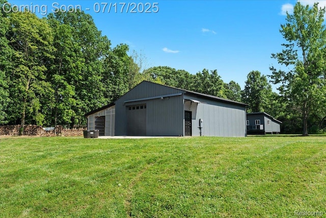 61353 W 8 Mile Rd, South Lyon, MI 48178 - view of detached garage