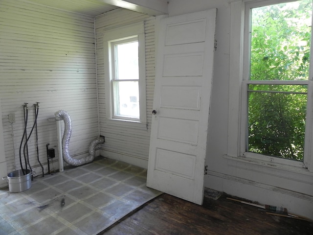 1111 S Main St, Three Rivers, MI 49093 - view of doorway