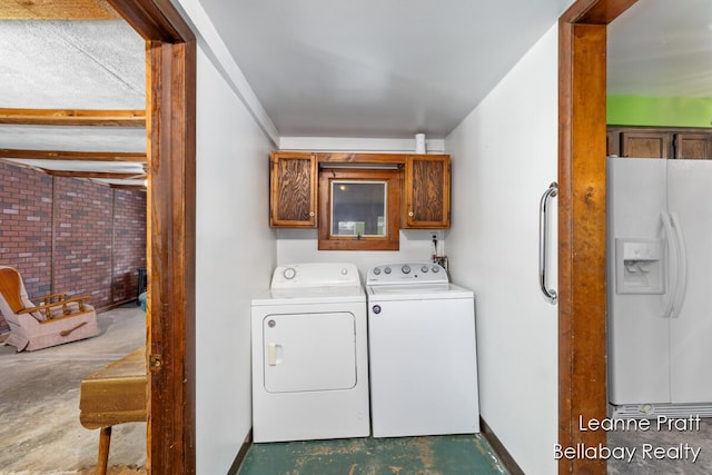 136 Race St, Freeport, MI 49325 - photo 29