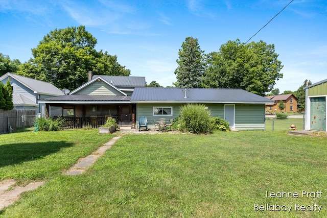 136 Race St, Freeport, MI 49325 - photo 2