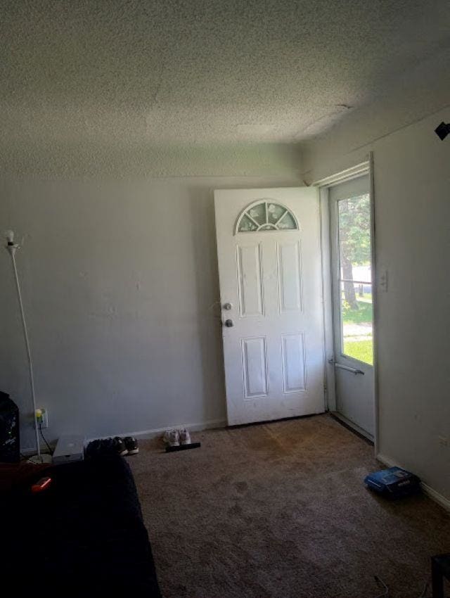 5210 Dupont St, Flint, MI 48505