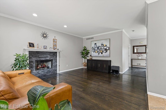 415 Evaline Dr, Troy, MI 48085 - living room with recessed lighting, wood finished floors, ornamental molding, and a fireplace
