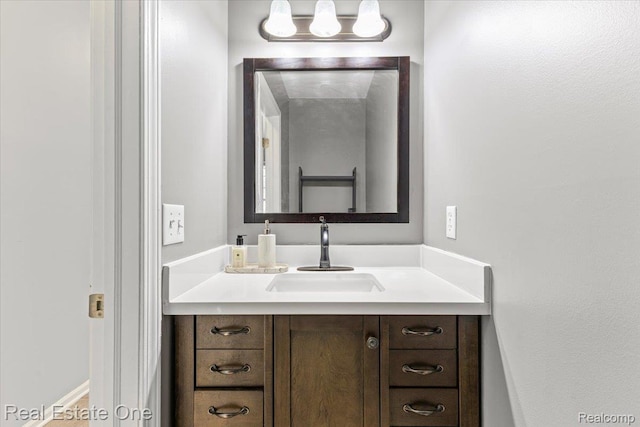 415 Evaline Dr, Troy, MI 48085 - bathroom featuring vanity