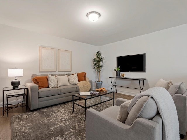 3064 N Spurway Dr, Ann Arbor, MI 48105 - living room with wood finished floors and baseboards