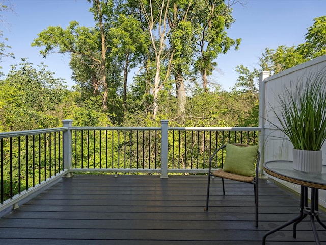 3064 N Spurway Dr, Ann Arbor, MI 48105 - view of wooden terrace