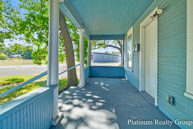 1289 Wood St, Muskegon, MI 49442 - photo 5
