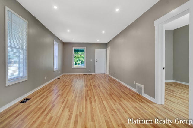 1289 Wood St, Muskegon, MI 49442 - photo 8