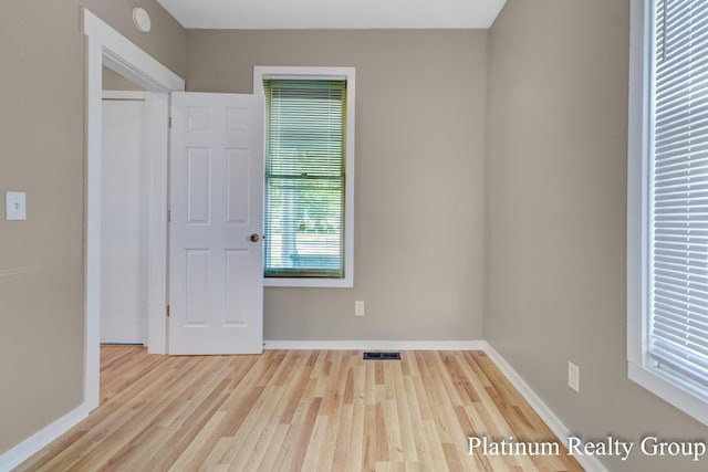 1289 Wood St, Muskegon, MI 49442 - photo 11