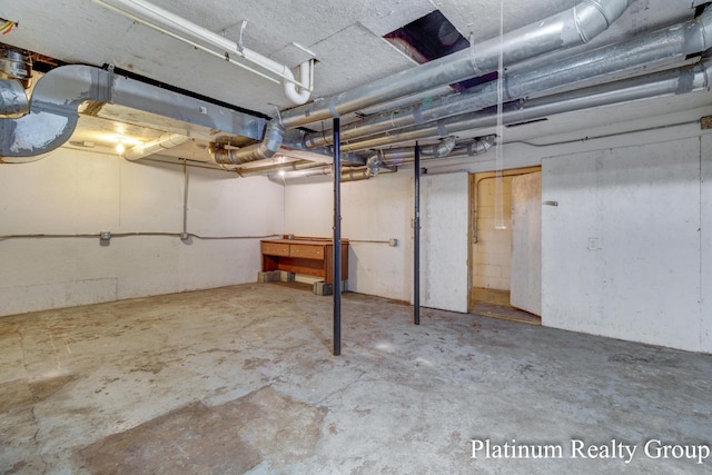 1289 Wood St, Muskegon, MI 49442 - photo 40