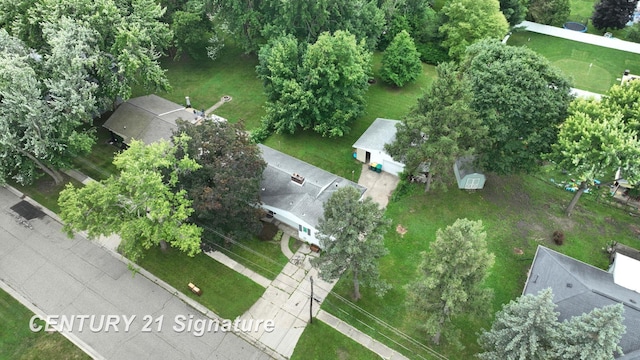 433 Crestview St, Flushing, MI 48433 - photo 10