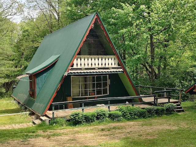 13756 Broadway Rd, Three Rivers, MI 49093 - exterior view of a heavily wooded area