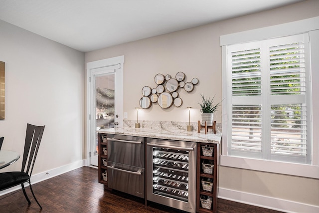 330 Rachaels Way, Spring Lake, MI 49456 - indoor dry bar with beverage cooler and dark wood-style floors