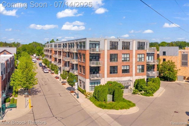 2051 Villa Rd Unit 302, Birmingham, MI 48009 - view of apartment building / complex