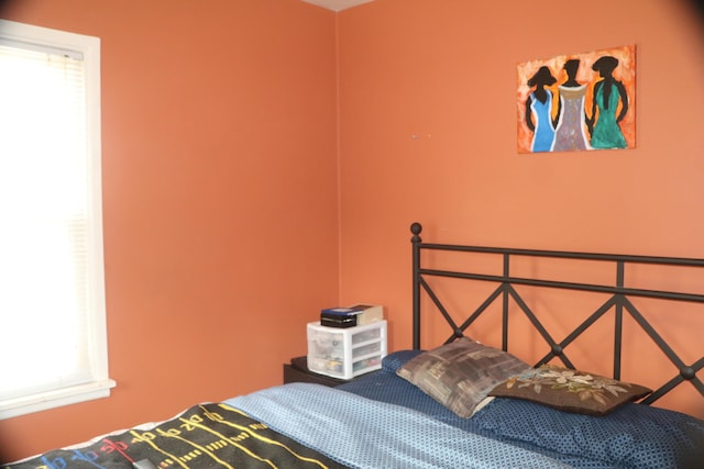 1122 Aberdeen St NE, Grand Rapids, MI 49505 - view of bedroom
