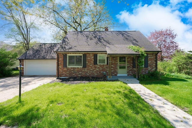 5721 Corunna Ave, Clarkston, MI 48346 - photo 1