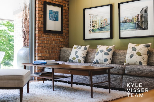 130 Robinwood Ave SE, Grand Rapids, MI 49506 - view of living area