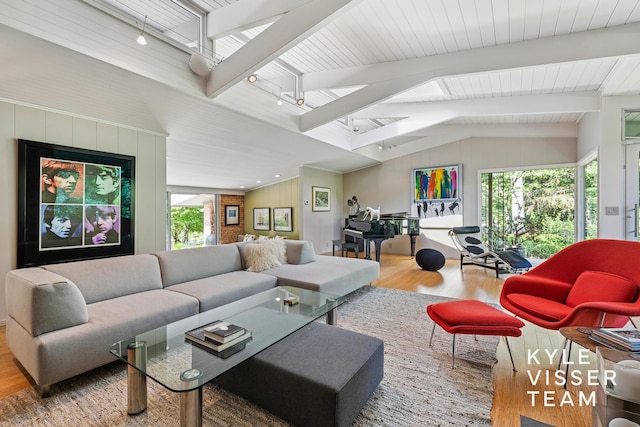 130 Robinwood Ave SE, Grand Rapids, MI 49506 - living area featuring wood finished floors and a skylight