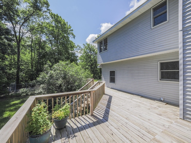 626 Skocelas Rd N, Manistee, MI 49660 - deck with stairway