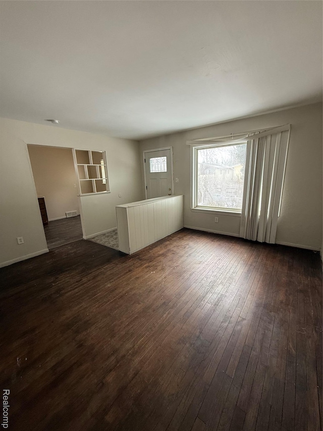 6865 Edgeton, Hamtramck, MI 48212 - photo 13