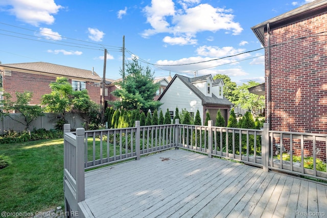 532 Wallace St, Southfield, MI 48009 - deck featuring a lawn