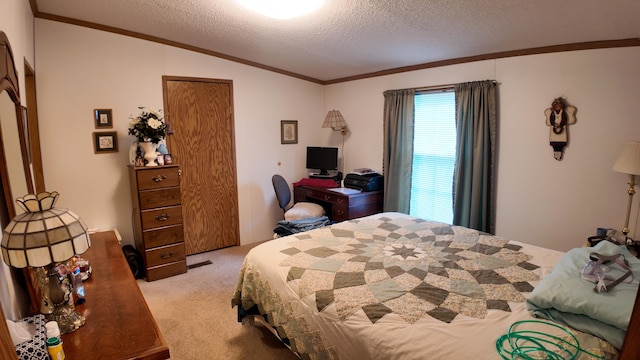 1410 Country View Ct NW, Sparta, MI 49345 - bedroom with light carpet, a textured ceiling, ornamental molding, and lofted ceiling