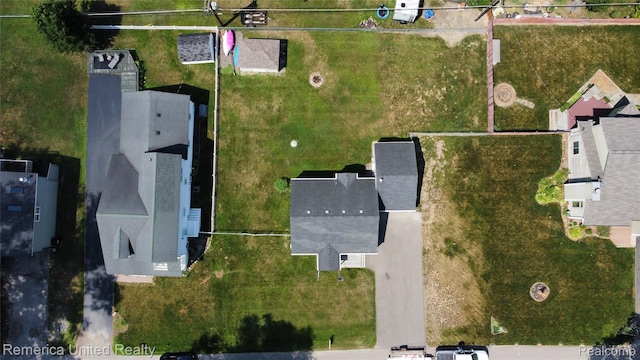 4685 Downing Dr, Pinckney, MI 48169 - bird's eye view