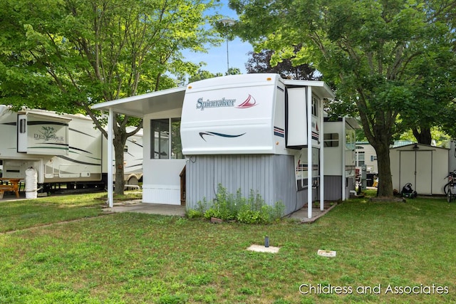 10020 N Musson Rd, Six Lakes, MI 48886 - photo 2