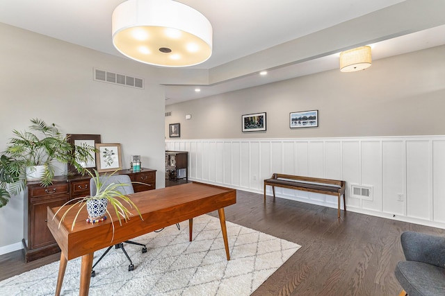 6217 S Trailwoods Dr, Ann Arbor, MI 48103 - office featuring wood finished floors, wainscoting, and recessed lighting