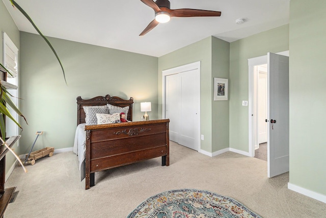 6217 S Trailwoods Dr, Ann Arbor, MI 48103 - carpeted bedroom with a ceiling fan and a closet